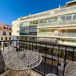 A025-appartement 2 - Carre D'or-hyper Centre