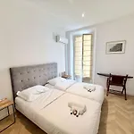 A025-appartement 2 - Carre D'or-hyper Centre Apartment Cannes