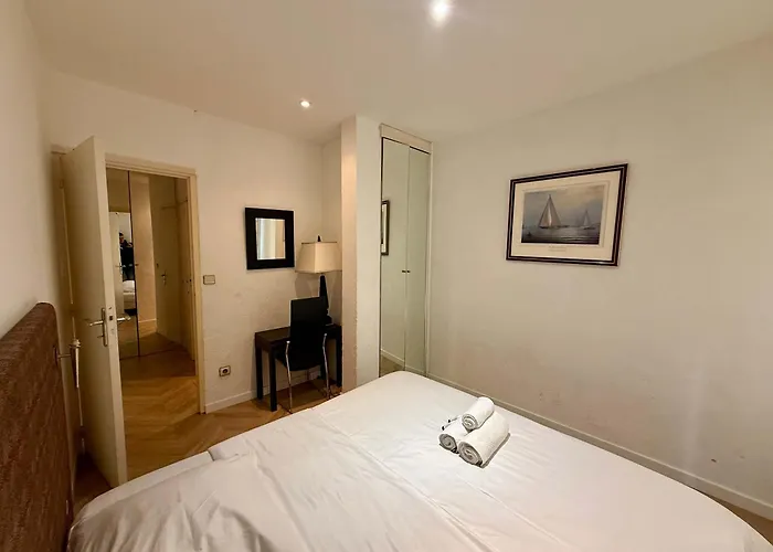 A025-appartement 2 - Carre D'or-hyper Centre